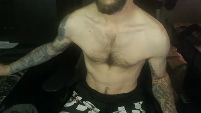 SexxxyLouis online show from 19, 5, 2026