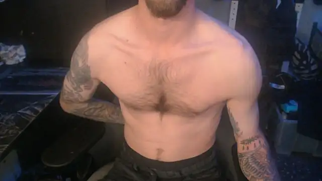 SexxxyLouis online show from 3, 6, 2026