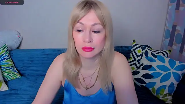 EllenMoore online show from 15, 4, 2026