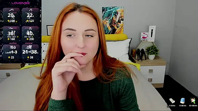 BabeLessi online show from 19, 1, 2025