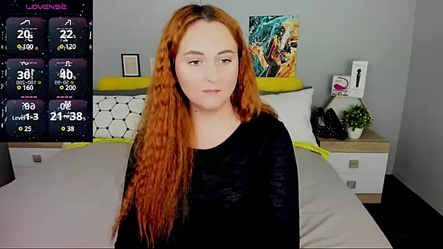 BabeLessi online show from 6, 2, 2025