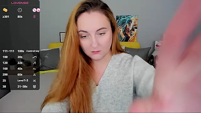 BabeLessi online show from 2, 10, 2025