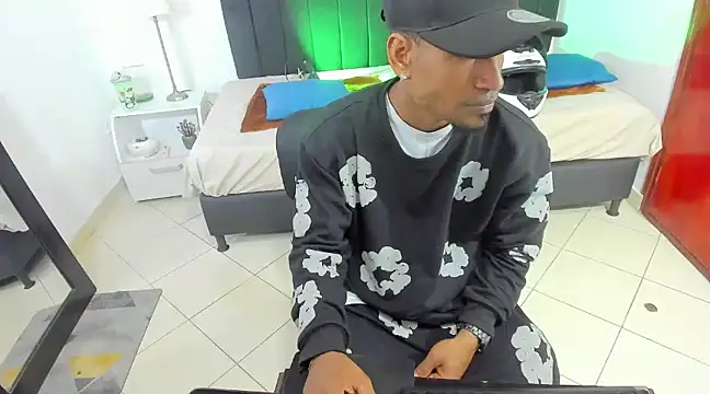 anhtony wayans online show from 13, 2, 2025