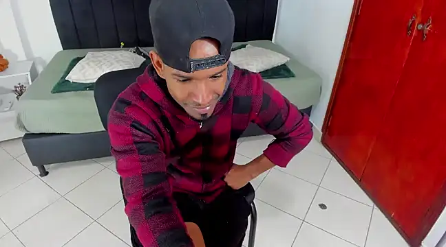 anhtony wayans online show from 5, 3, 2025