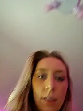 LilyOrion online show from 4, 12, 2024