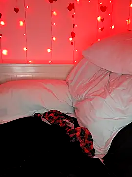 LilyOrion online show from 21, 2, 2025