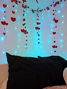 LilyOrion online show from 21, 2, 2025