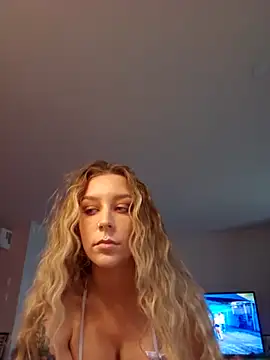 LilyOrion online show from 14, 10, 2025