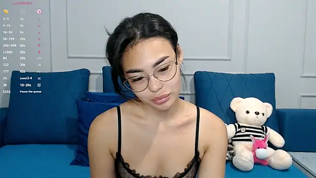 kwana colada online show from 24, 9, 2025