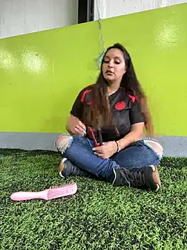 Snapshot of milly_cruz chatting on 12, 6, 2026 milly cruz online show from 12, 6, 2026