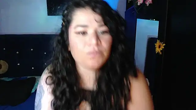 ANGELIQUE KLANE online show from 26, 4, 2026