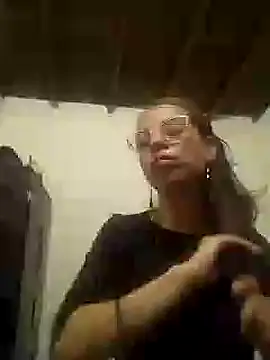 Snapshot of mari657 chatting on 27, 2, 2025 mari657 online show from 27, 2, 2025