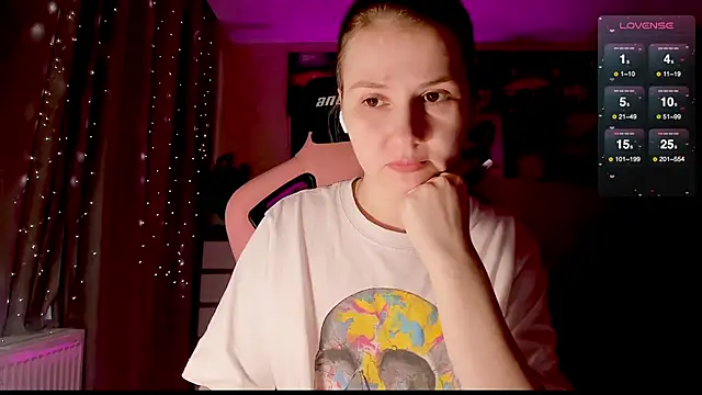 GoodWitch  online show from 27, 2, 2025