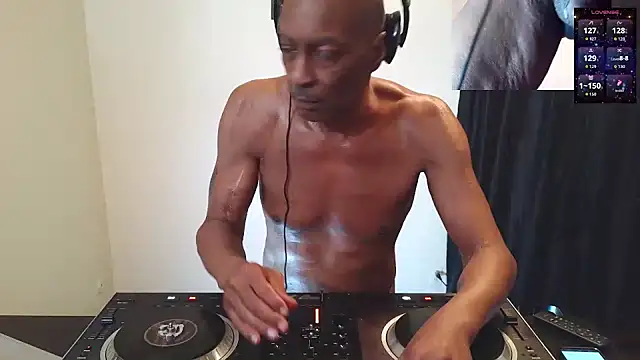 longdick4you8686 online show from 3, 3, 2026