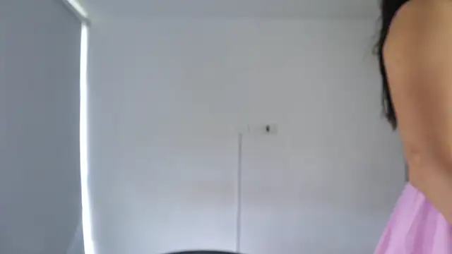 Snapshot of _Vahos_ chatting on 8, 1, 2025 Vahos online show from 8, 1, 2025