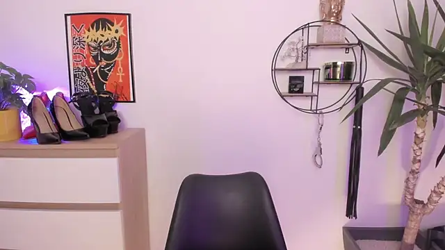 1Sandy online show from 17, 12, 2024