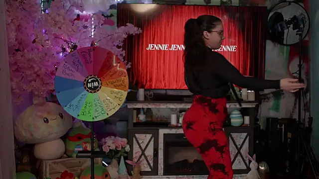 Nikki Torres online show from 26, 3, 2026