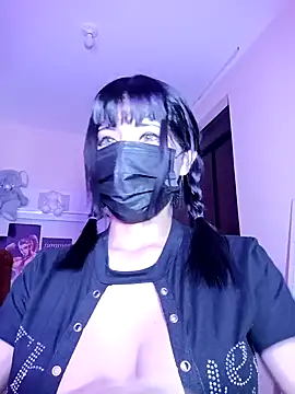 Latin summer online show from 18, 2, 2025