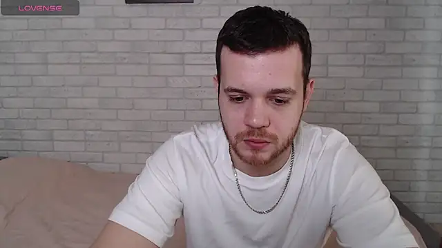 Alexxx horny online show from 22, 4, 2026