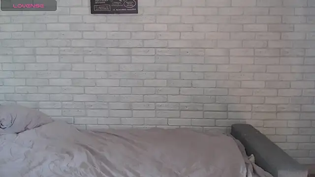Alexxx horny online show from 29, 7, 2026