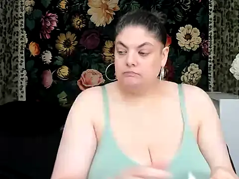 Snapshot of Exotic-Melons chatting on 15, 5, 2026 Exotic-Melons online show from 15, 5, 2026
