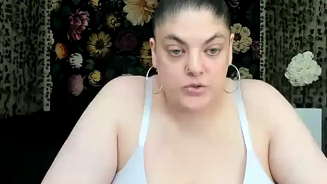 Snapshot of Exotic-Melons chatting on 17, 7, 2026 Exotic-Melons online show from 17, 7, 2026