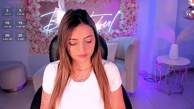 Snapshot of AmyWood chatting on 11, 1, 2025 AmyWood online show from 11, 1, 2025