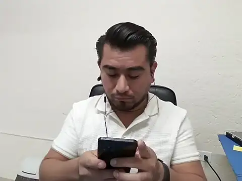 youmanhorny online show from 3, 8, 2026