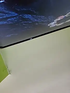 Snapshot of NiceHunter89 chatting on 11, 1, 2025 NiceHunter89 online show from 11, 1, 2025