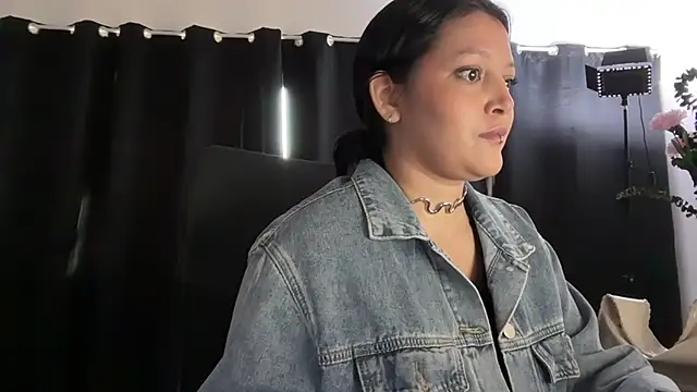 MarcellaGriffin online show from 9, 9, 2025