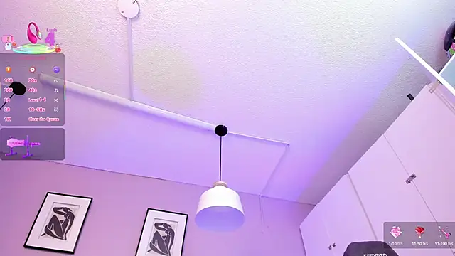 Snapshot of Inndrahot chatting on 25, 2, 2025 Inndrahot online show from 25, 2, 2025