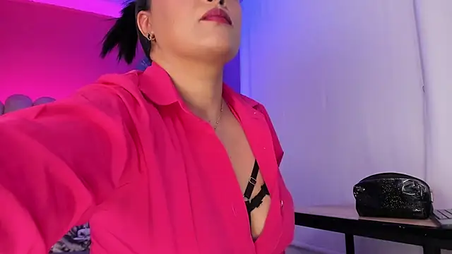 Inndrahot online show from 9, 8, 2026