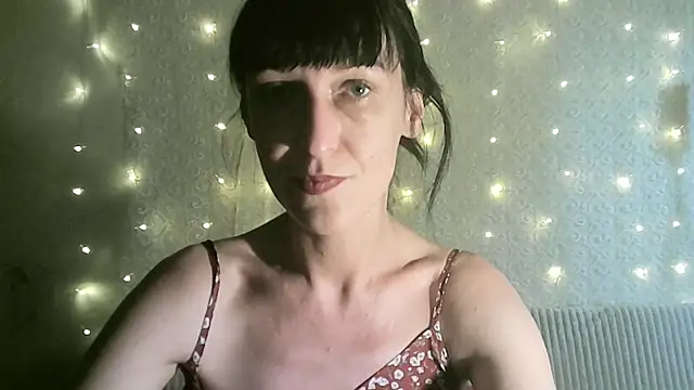 MarieODahliaS online show from 25, 9, 2025