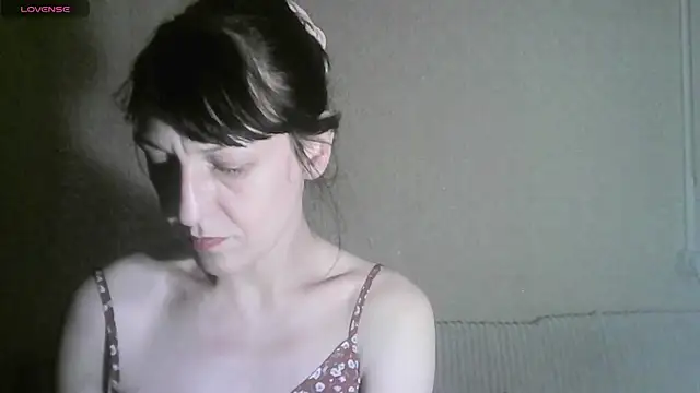 MarieODahliaS online show from 12, 4, 2026