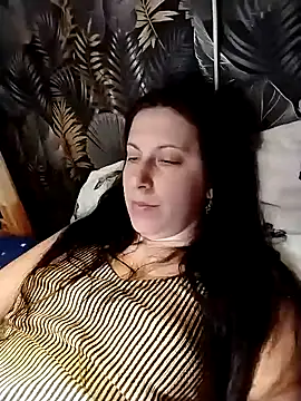 Snapshot of lolyforyou chatting on 7, 1, 2026 lolyforyou online show from 7, 1, 2026