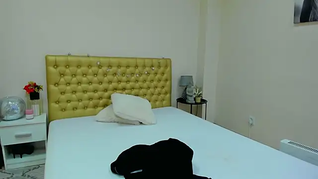 AlmaFancy online show from 17, 2, 2025