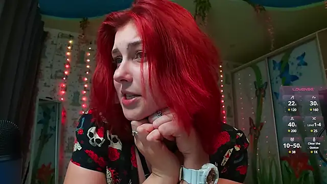 Snapshot of SmokyRose chatting on 8, 1, 2025 SmokyRose online show from 8, 1, 2025