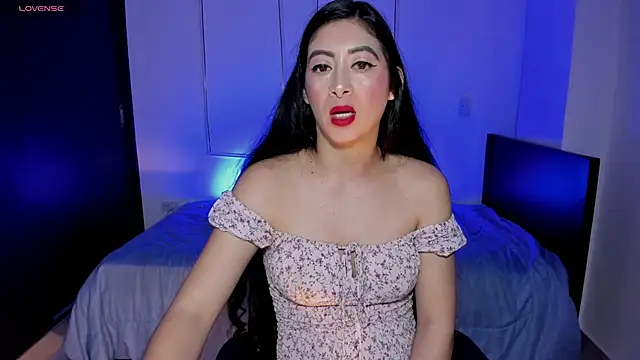 MeganWhite3 online show from 15, 2, 2026