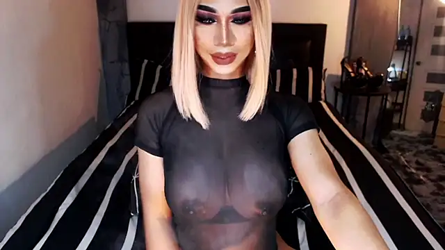 MassiveCockxMistress online show from 24, 5, 2026