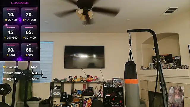 Blondiewithanass online show from 9, 11, 2025