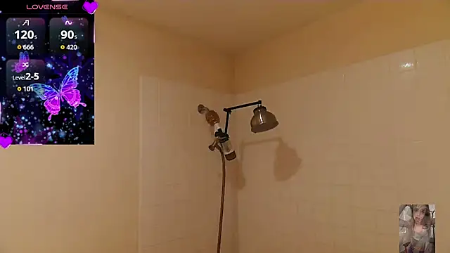 Blondiewithanass online show from 3, 2, 2026