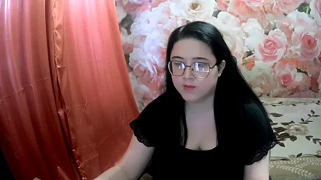 Snapshot of OverseerX chatting on 5, 12, 2024 OverseerX online show from 5, 12, 2024