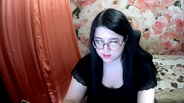 Snapshot of OverseerX chatting on 8, 12, 2024 OverseerX online show from 8, 12, 2024