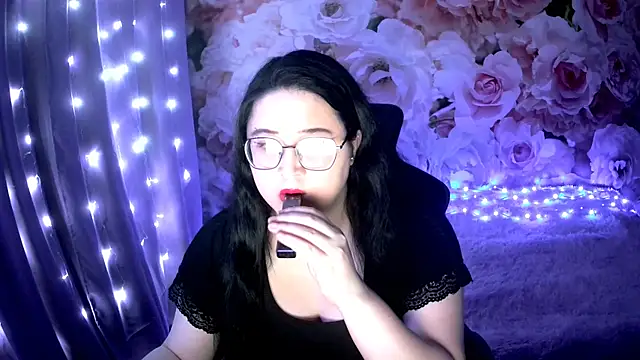 Snapshot of OverseerX chatting on 8, 1, 2025 OverseerX online show from 8, 1, 2025