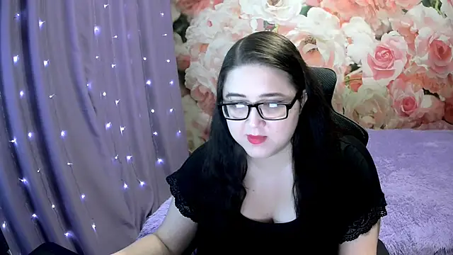 Snapshot of OverseerX chatting on 18, 9, 2025 OverseerX online show from 18, 9, 2025