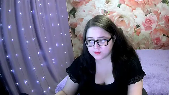 Snapshot of OverseerX chatting on 23, 11, 2025 OverseerX online show from 23, 11, 2025