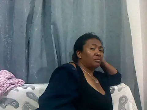 Snapshot of sexyladii chatting on 3, 10, 2025 sexyladii online show from 3, 10, 2025