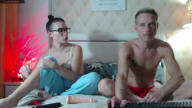 JessicaSteve online show from 24, 9, 2025