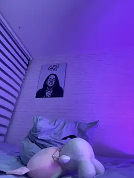 Niky Love online show from 9, 12, 2024