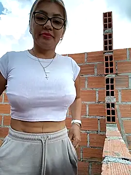 DIANITA 1988 online show from 19, 2, 2025